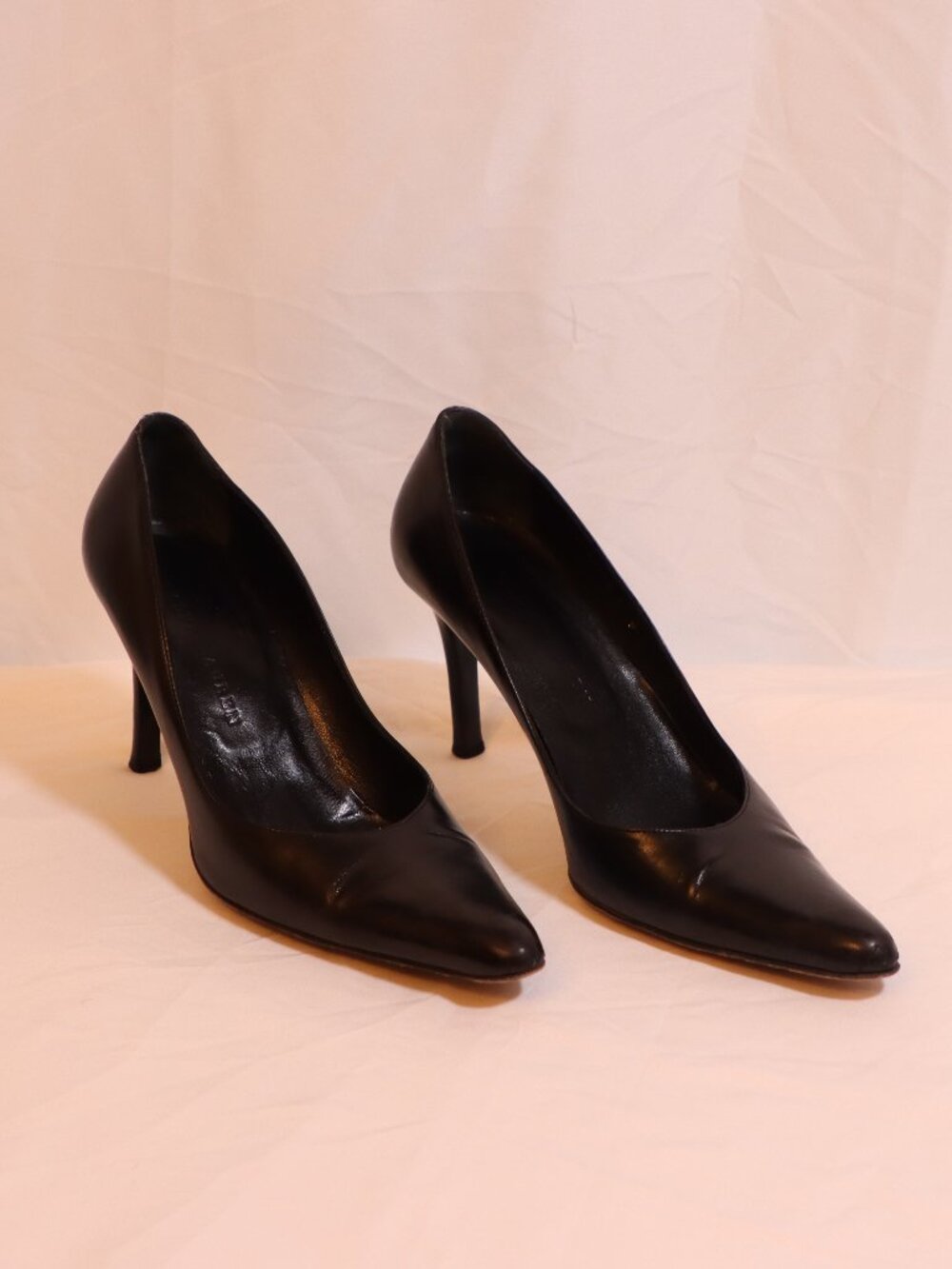 Classic Black Ralph Lauren Size 9 Heels